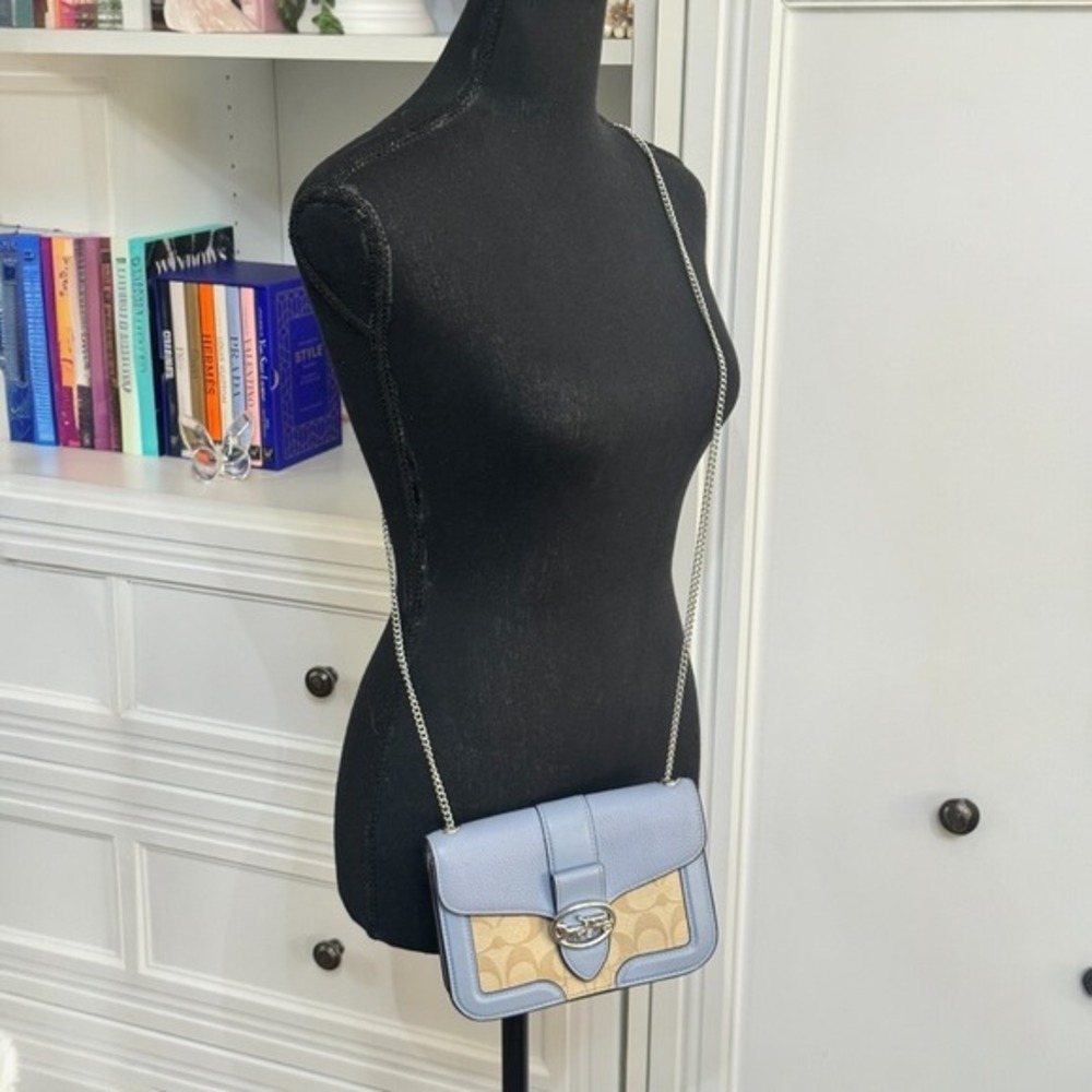 Coach Georgie Crossbody Signature Canvas Leather - Picture 2 of 15